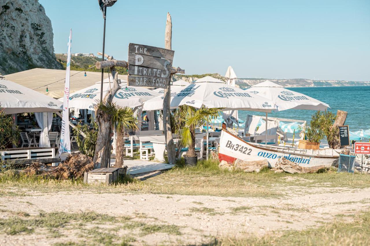 Divoto Glamping Hotel Balcsik Kültér fotó