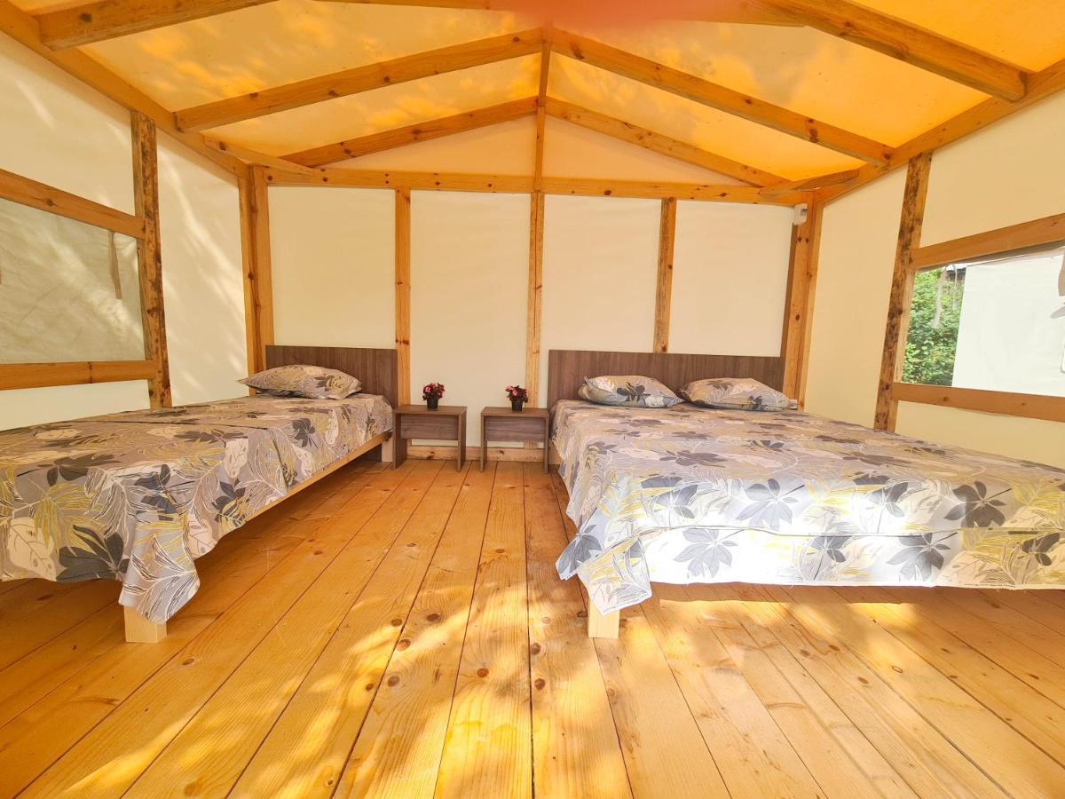 Divoto Glamping Hotel Balcsik Kültér fotó